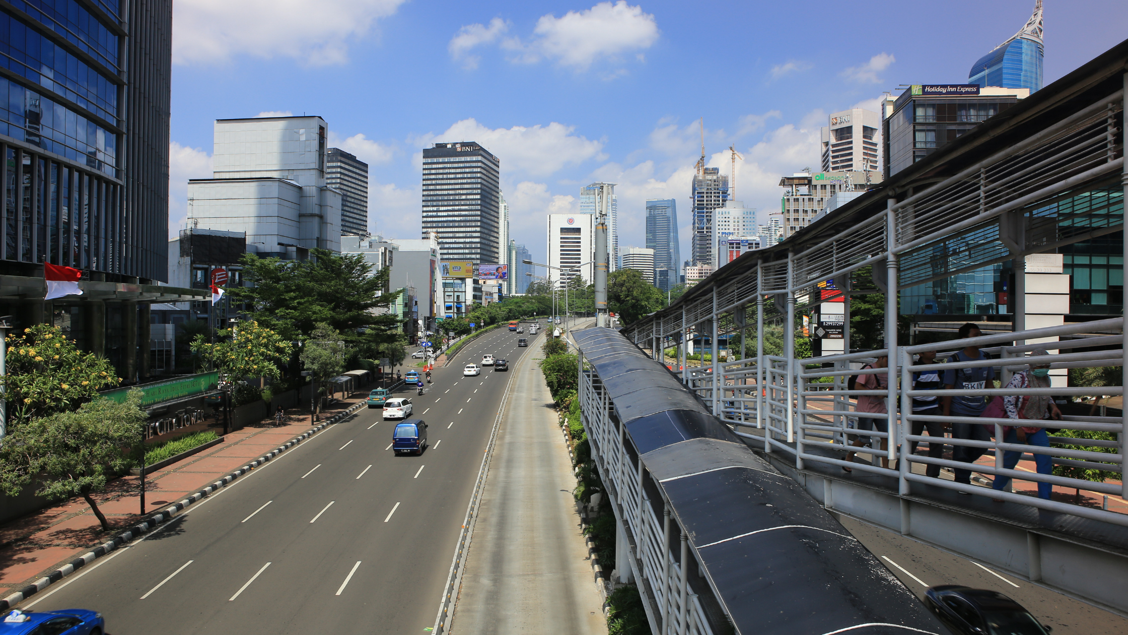 Sinar Shuttle, Travel Bandung Jakarta yang Dibesarkan oleh Sinar Jaya